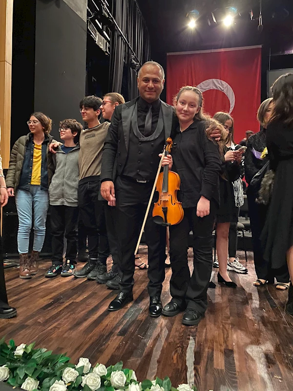 Başkan Topaloğlu, “Seldanur kızımızı tebrik ediyoruz”