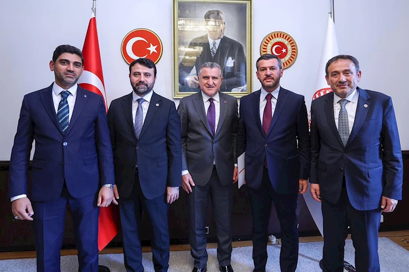 Belediye Başkanımız Özkan Çetinkaya, Gençlik ve Spor Bakanı Sayın Dr. Osman Aşkın BAK’ı Ziyaret Etti