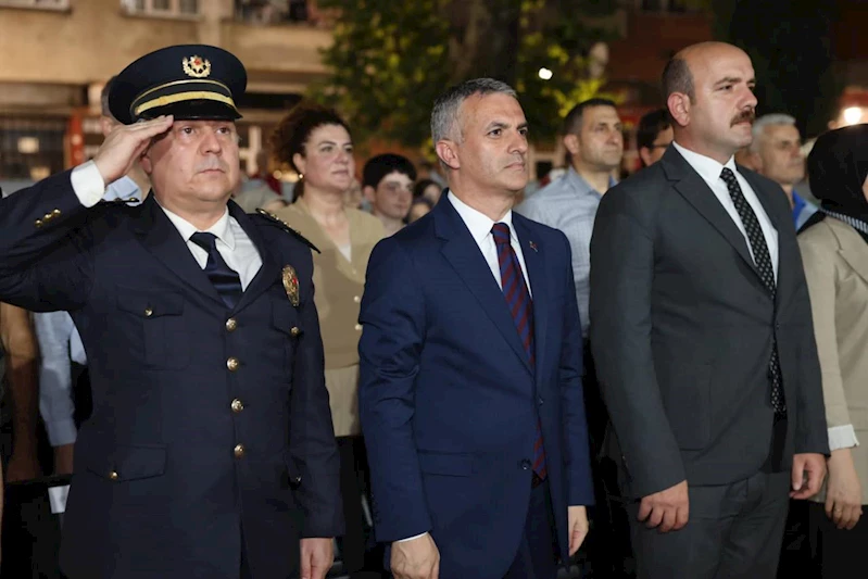 BAŞKANIMIZ 15 TEMMUZ DEMOKRASİ VE BİRLİK GÜNÜ MÜNASEBETİYLE DÜZENLENEN ANMA PROGRAMINA KATILDI