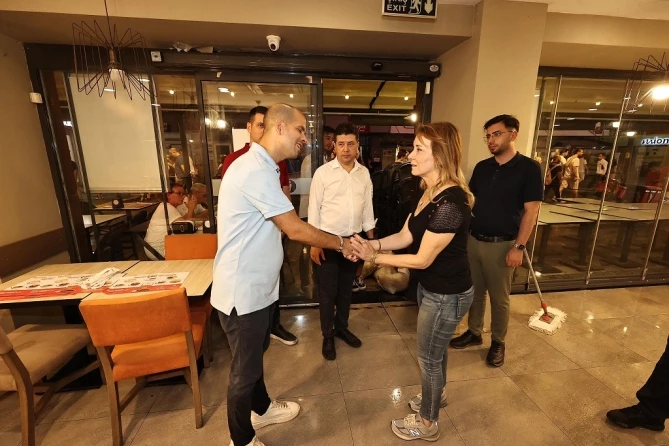 Konak’ta Yara Sarma Mesaisi: Belediye Ekipleri Tüm İmkanlarıyla Sahada