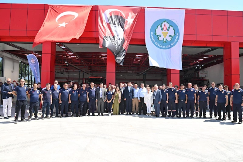 Akhisar İtfaiye Amirliği Açıldı, İlk Vakaya Yeni Binadan Çıkış Yapıldı