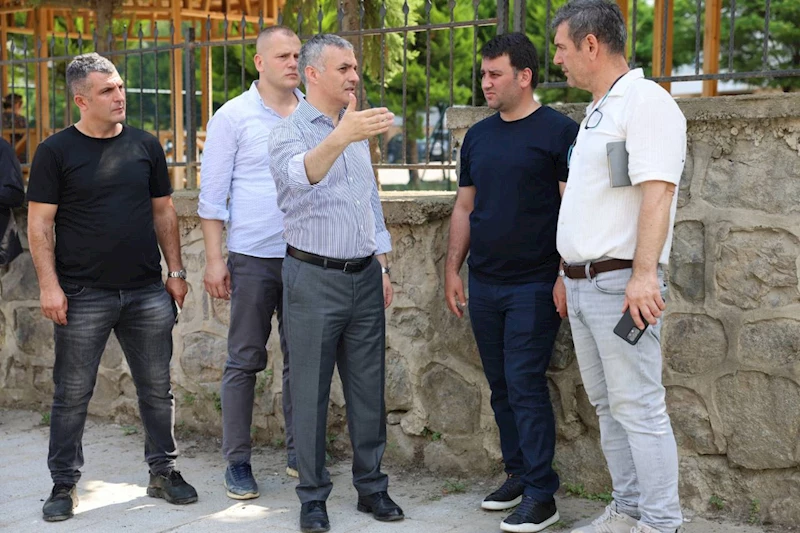 BAŞKANIMIZ KAŞÜSTÜ MAHALLEMİZDE İNCELEMELERDE BULUNDU