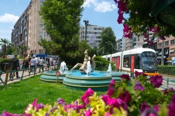 SÜS HAVUZLARI YENİLENİYOR