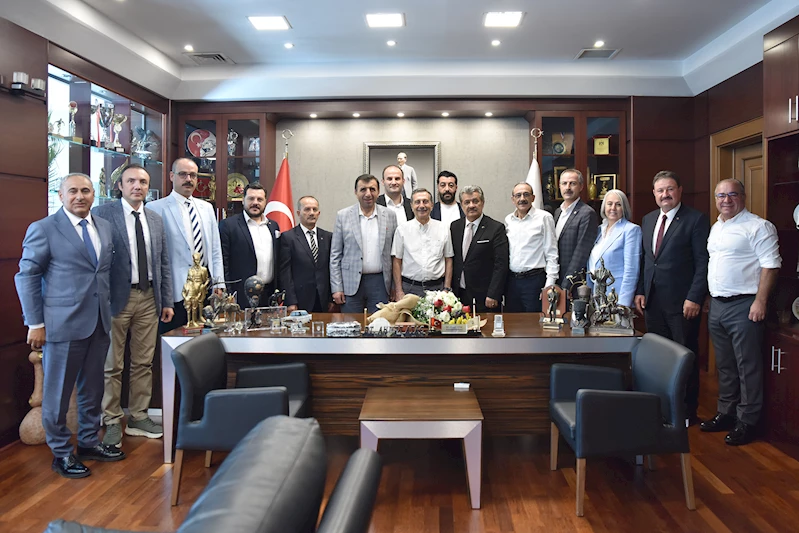 ESNAFLARDAN BAŞKAN ATAÇ