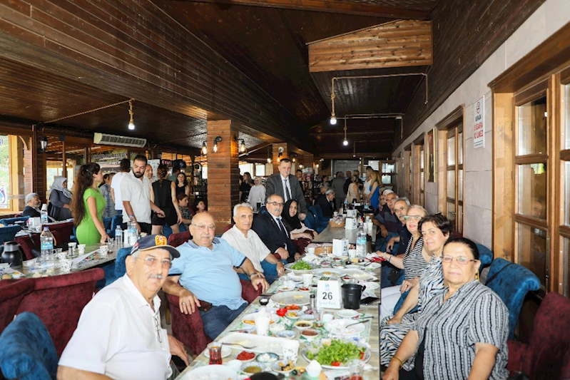 YUNUSEMRE BELEDİYESİ KIBRIS GAZİLERİNİ UNUTMADI