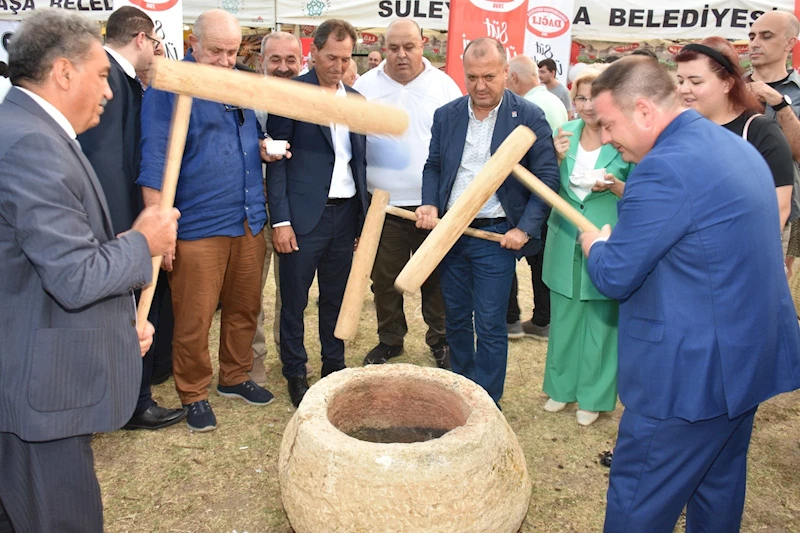 Karacakılavuz Keşkek Şenliğine Büyük İlgi