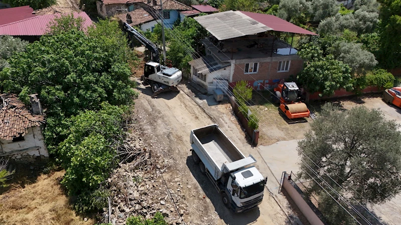 ÇERÇİOĞLU’NDAN BOZDOĞAN’DA YOL HAMLESİ