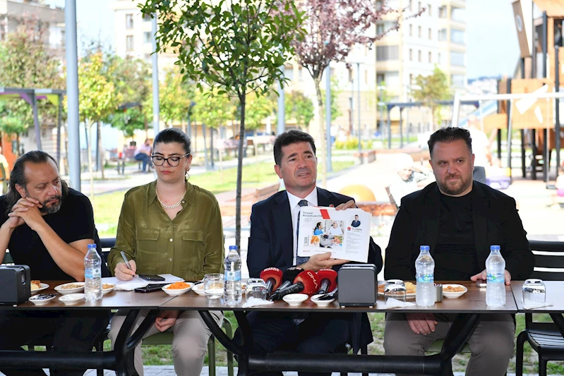 Başkan Kaya, Trabzonlu gazetecilerle bir araya geldi, önemli mesajlar verdi