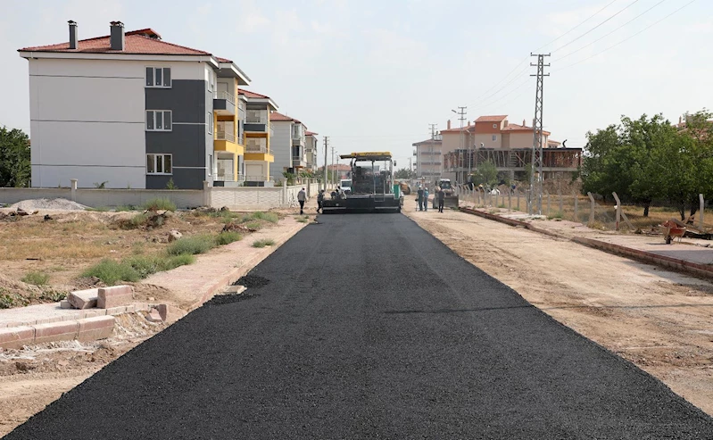 KARATAY’DA ALTYAPI VE ASFALT SEZONU OLDUKÇA YOĞUN VE HAREKETLİ GEÇİYOR