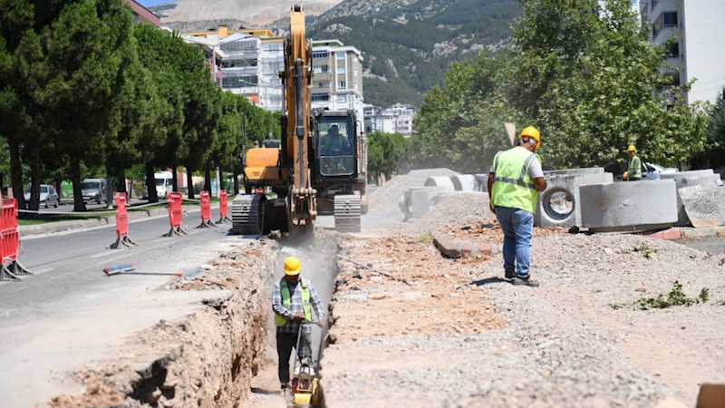 Büyükşehir’den Tavşantepe ve Hürriyet Mahallelerine Sağlam Altyapı