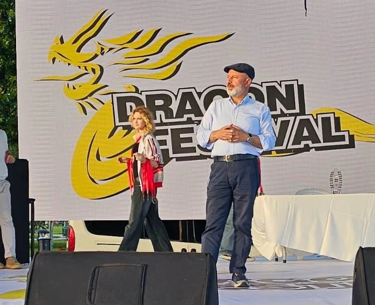 BAŞKAN ÇOLAKBAYRAKDAR, 