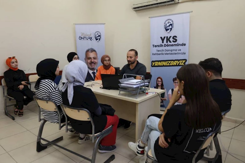 HBB’NİN ÜCRETSİZ TERCİH DANIŞMANLIĞI BAŞLADI
