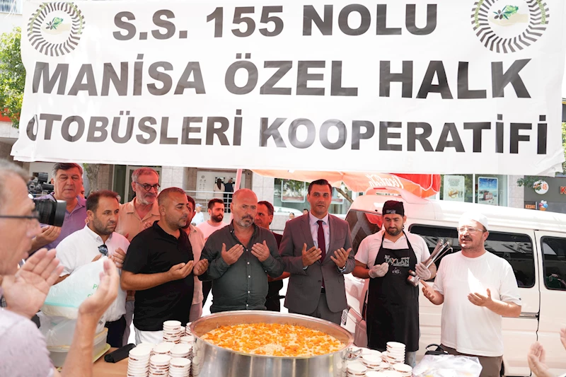 Başkan Zeyrek, Toplu Ulaşım Esnafının Aşure İkramına Katıldı