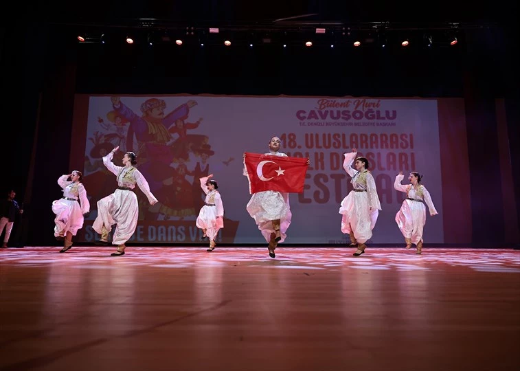 18. Uluslararası Halk Dansları Festivali sona erdi