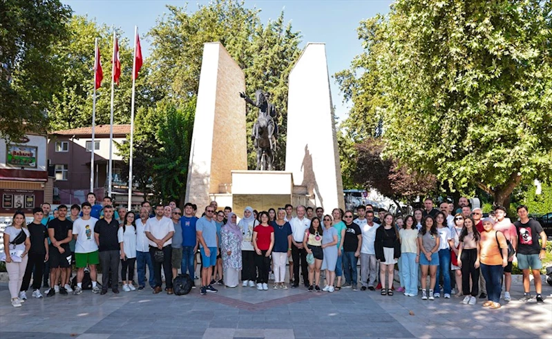 Gençlik Kampı devam ediyor