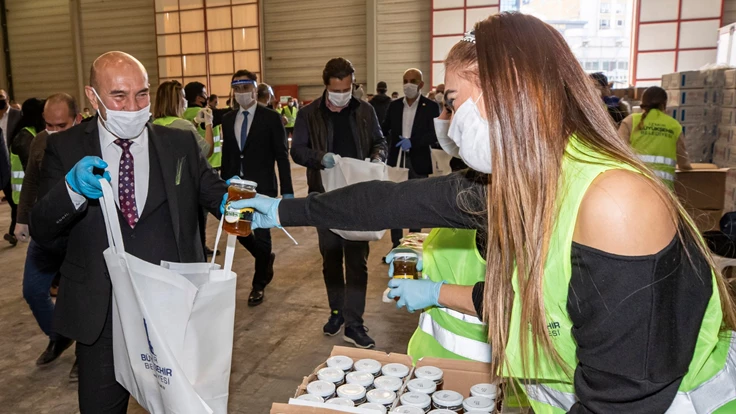 CHP Büyükşehir’in kampanyasına destek verdi