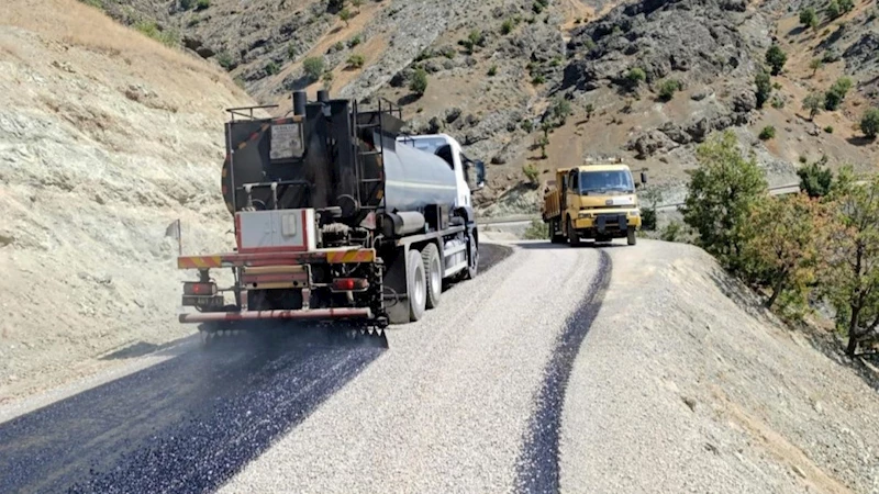 Büyükşehir, Onikişubat Kırsalında Ulaşımı İyileştiriyor