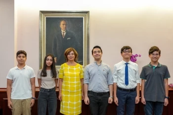 LGS ŞAMPİYONLARINDAN BAŞKAN ÜNLÜCE’YE ZİYARET