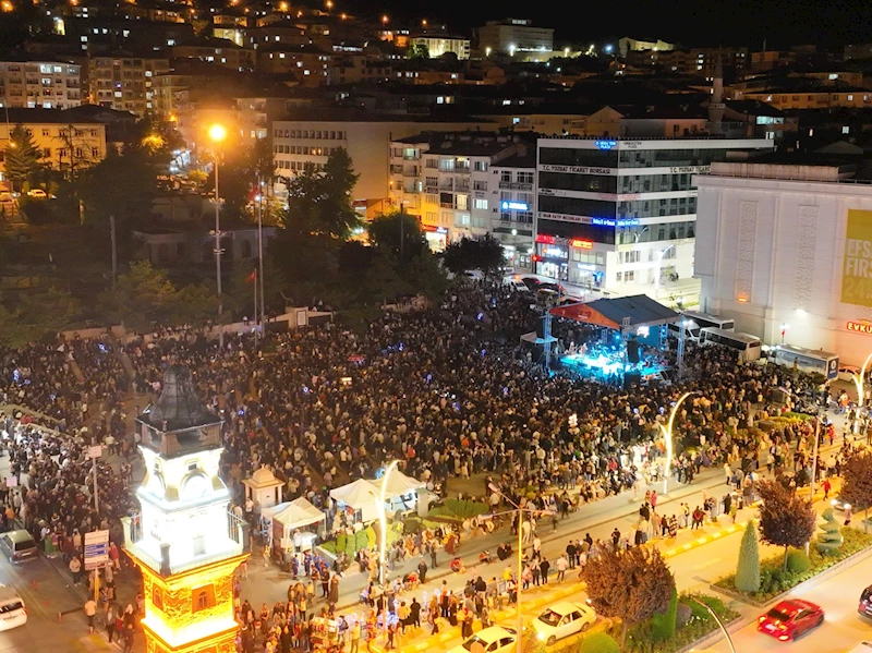 ULUSLARARASI FESTİVALİMİZDE BAŞKANIMIZIN KAPANIŞ KONUŞMASI