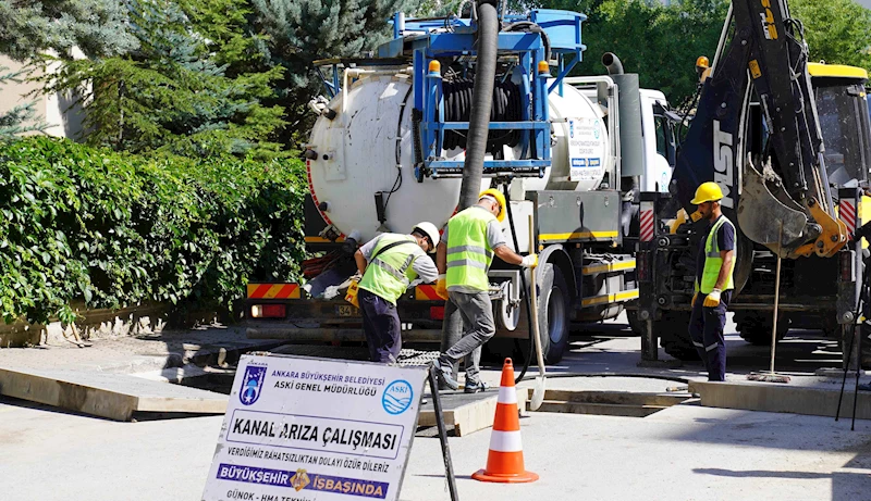 BAŞKENTİN IZGARALARI VE SEL KAPANLARI ARALIKSIZ TEMİZLENİYOR