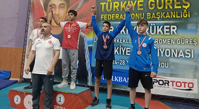 GURUR KAYNAĞIMIZ ÇEKGEL’DEN İKİNCİ TÜRKİYE DERECESİ