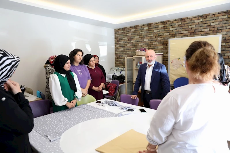 KOCASİNAN’DA ADEM İLE İSTİHDAMA VE AİLE EKONOMİSİNE GÜÇLÜ DESTEK