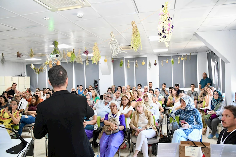 Balıkesir’de ‘Aromaterapinin Onkolojide Kullanımı’ konuşuldu