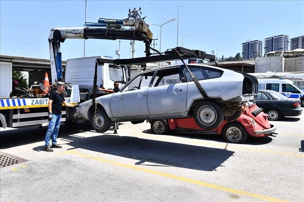 Bir zamanların en iyileri şimdi hurda merkezinde