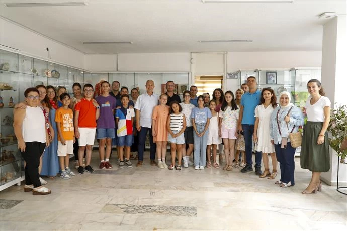 ALANYALI ÖĞRENCİLERDEN KARDEŞ ŞEHİR GEZİSİ