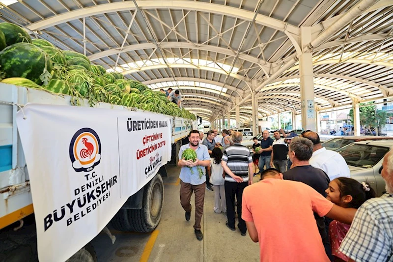 Büyükşehir ile hem üretici hem halk kazandı