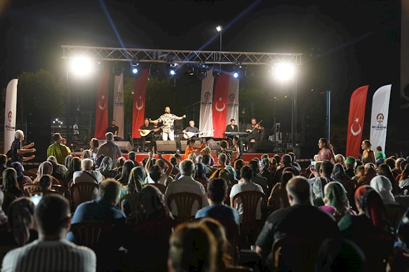 Büyükşehir ile Akvadi’de konser keyfi