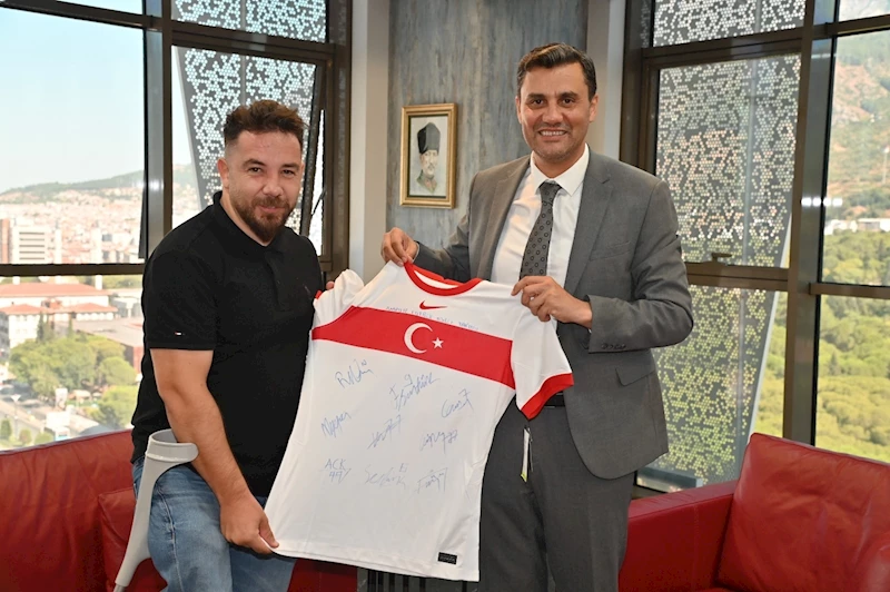 Ampute Milli Takım Kaptanı Özcan’dan Başkan Zeyrek