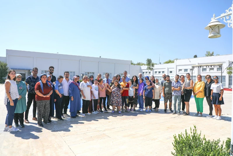ÖZEL BİREYLERE ÖZEL ETKİNLİK