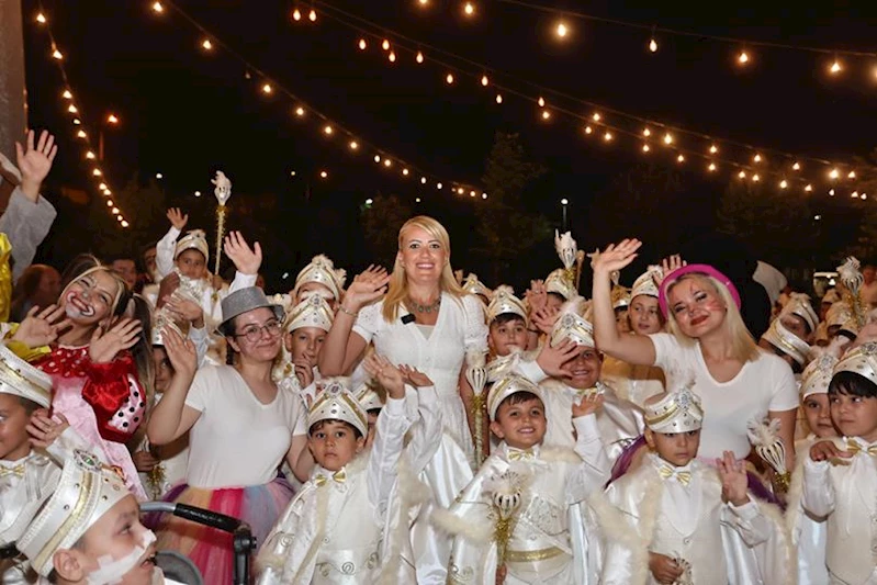 Toplu Sünnet Şöleni Çocukların Yüzünü Güldürdü