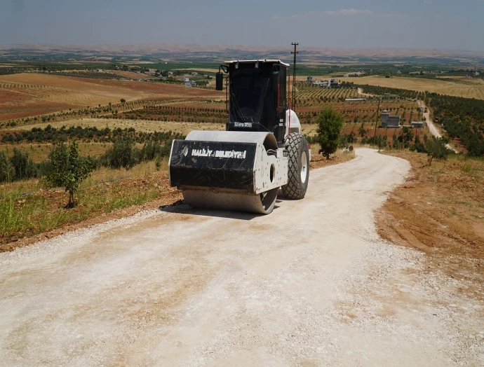 HALİLİYE BELEDİYESİ ÜSTYAPI HİZMETLERİYLE KONFORU ARTIRIYOR