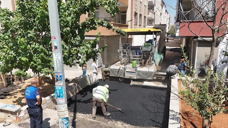 GAZİKENT’TE YILLARDIR BEKLENEN HİZMETLER GERÇEKLEŞİYOR