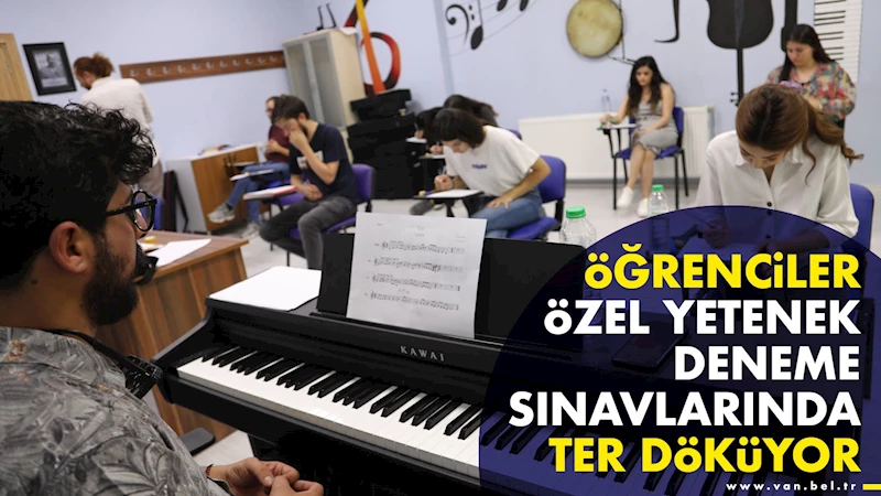 Öğrenciler Özel Yetenek Deneme Sınavlarında Ter Döküyor