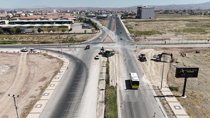 AKSARAY BELEDİYESİ YENİ HAL KAVŞAĞI’NI YENİDEN DÜZENLİYOR