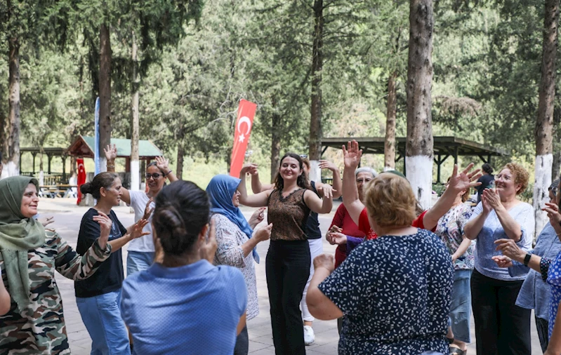 MANİSALI KADINLAR SÜREYYA TABİAT PARKI’NDA BULUŞTU