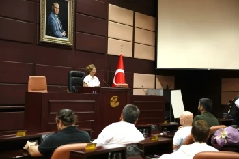 ESKİŞEHİR GASTRONOMİ FESTİVALİ ORGANİZASYON KOMİTESİ BAŞKAN ÜNLÜCE’Yİ ZİYARET ETTİ