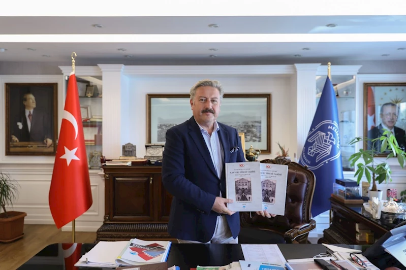 MELİKGAZİ BELEDİYESİ “KAYSERİ’NİN ULU ÇINARI KAYSERİ LİSESİ TARİHİ” KİTABI İÇİN TANITIM PROGRAMI DÜZENLEYECEK