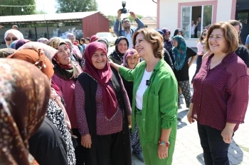 BAŞKAN ÜNLÜCE ÇİFTELER’DE  KADINLARLA BULUŞTU