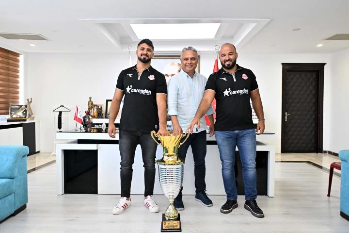 Başpehlivan Enes Doğan’a coşkulu karşılama