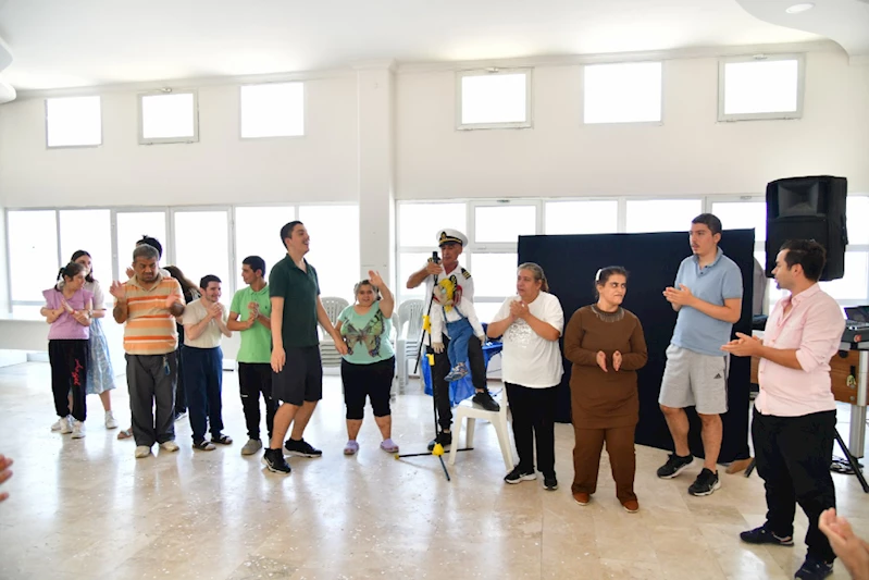 ÖZEL ÖĞRENCİLER GÖNÜLLERİNCE EĞLENDİ