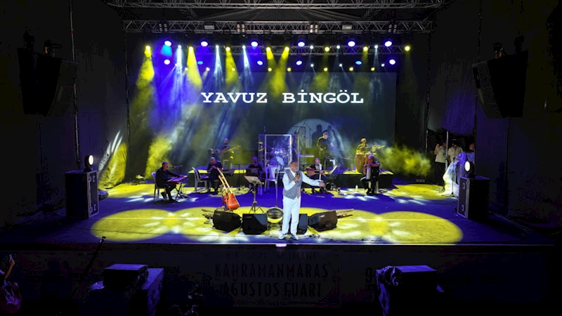 Yavuz Bingöl Söyledi, Müzikseverler Eşlik Etti