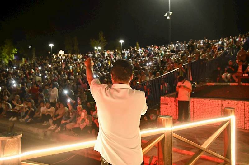 KARADENİZ TÜRKÜLERİ GANİTA’DA YANKILANDI