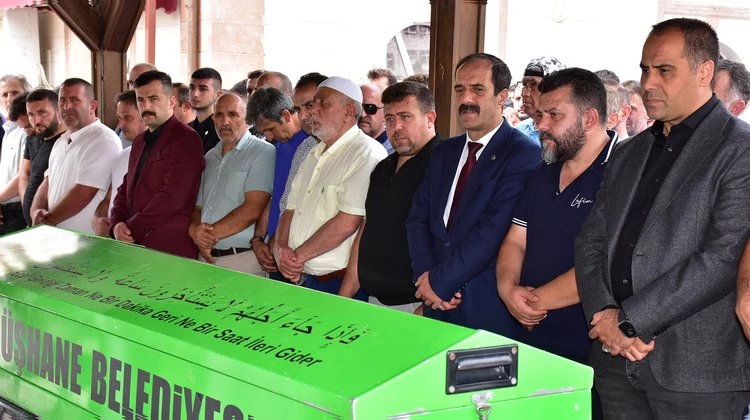 BAŞKAN VEKİLİMİZ HAMZA KARABULUT, ERTUĞRUL ORAK’IN CENAZE TÖRENİNE KATILDI