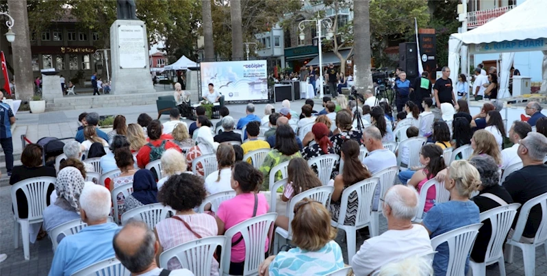 MUDANYA KİTAP FUARI’NDA DEĞİŞİMİN İZLERİ SÜRÜYOR