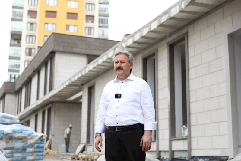 MELİKGAZİ BELEDİYESİ’NİN GÜLTEPE’DE HAYATA GEÇİRECEĞİ KOMPLEKS BÜYÜK BİR HIZLA İLERLİYOR