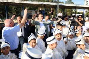 MİNİK BEYEFENDİLER İÇİN SÜNNET ŞÖLENİ DÜZENLENDİ